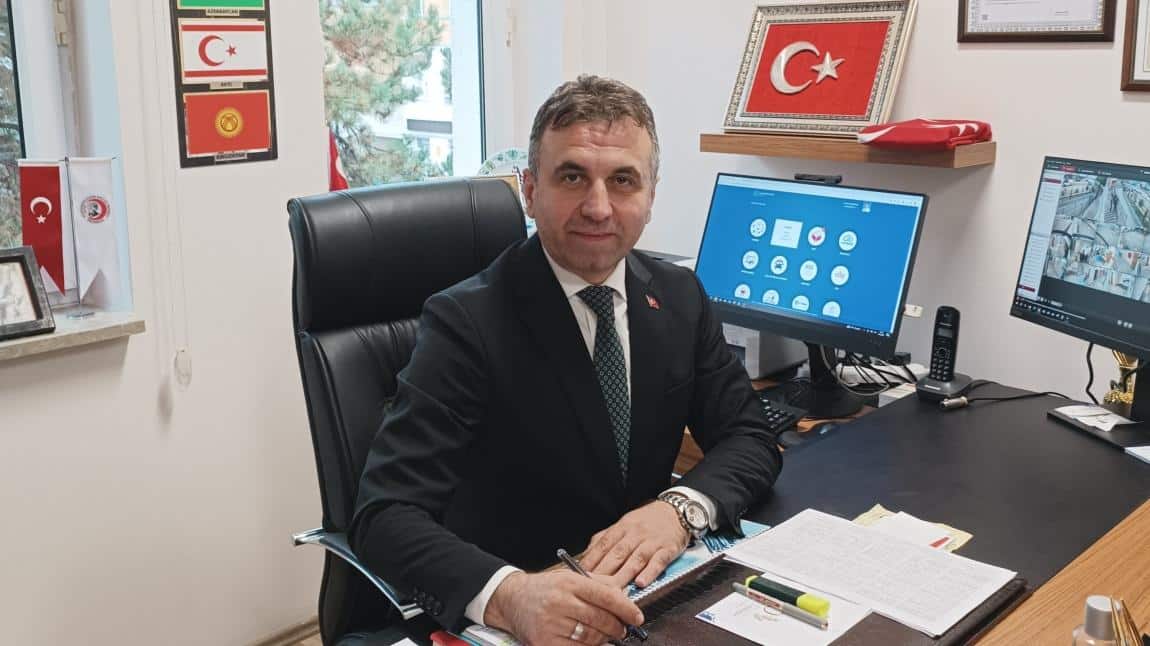 Ahmet BEKAROĞLU - Müdür 